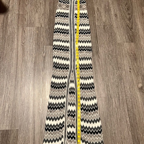 Victoria's Secret Black and White Resort Halter Maxi Dress - Picture 3 of 7